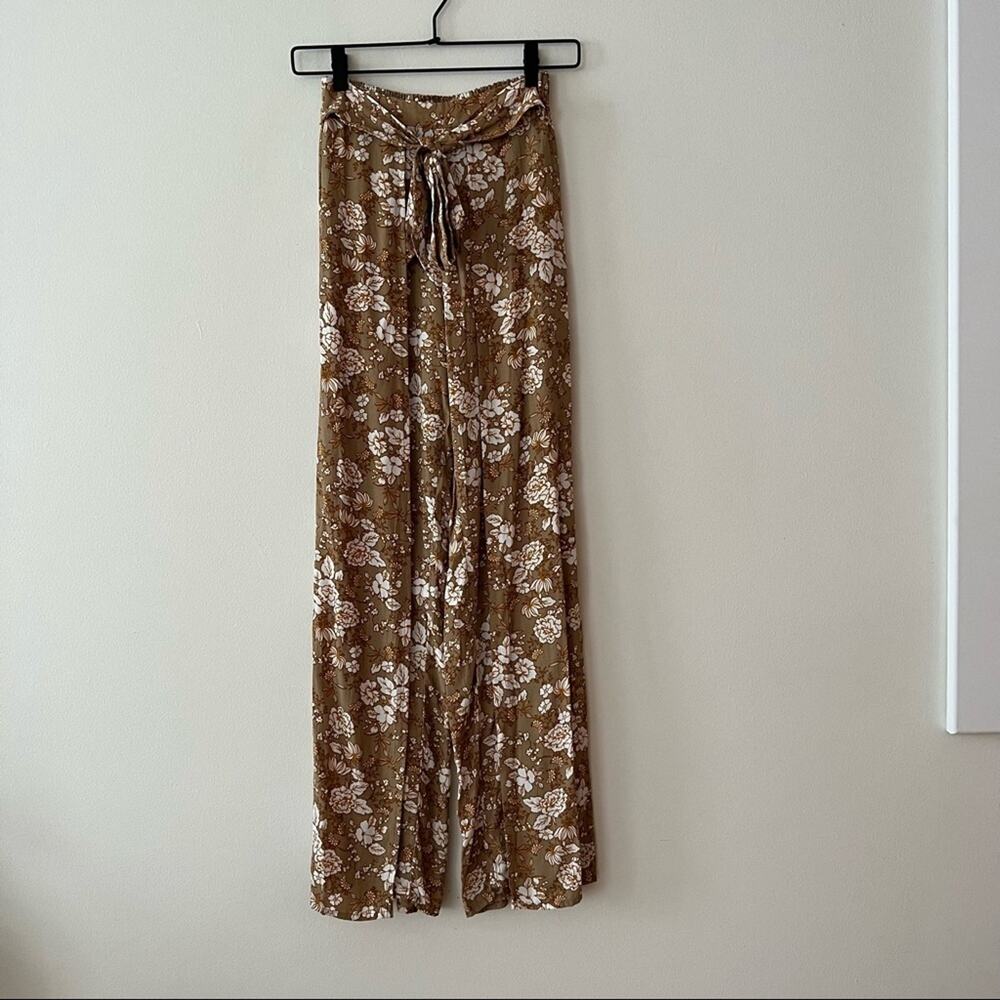 Faithfull The Brand Tiki Tiki Floral Wide Leg Pants View 2